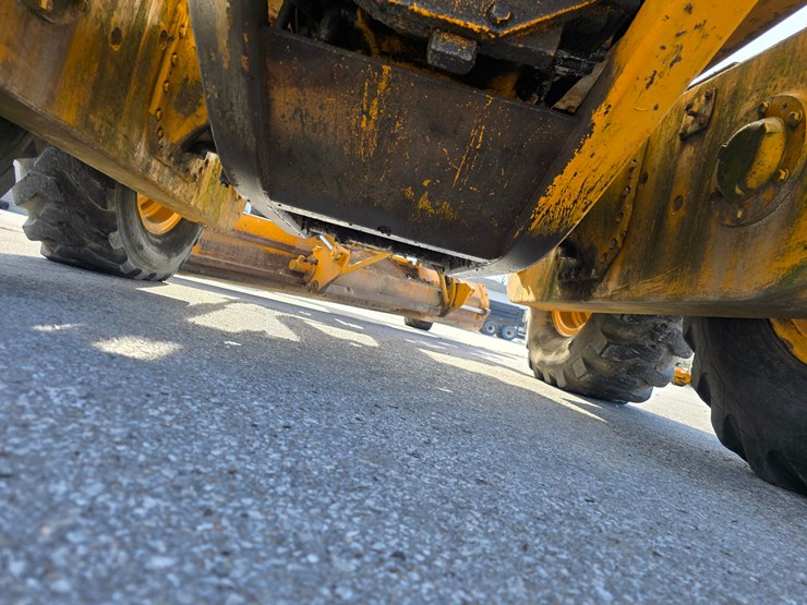 1971-deere-570a-image-59