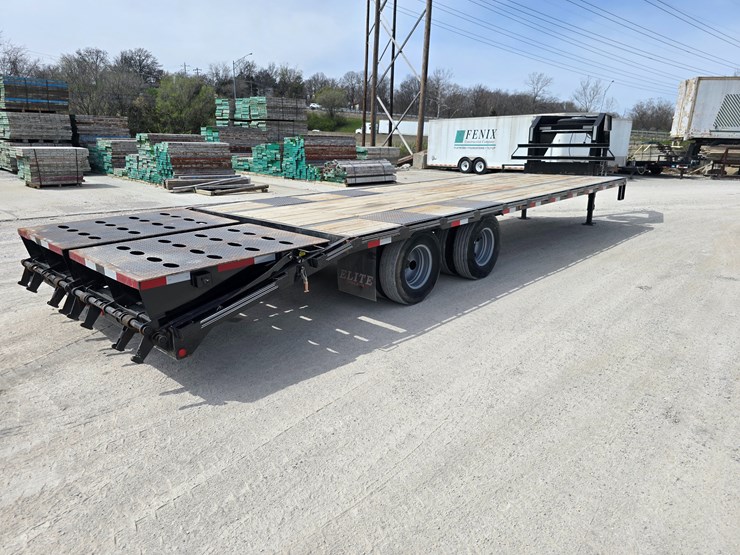 #22629-•-2023-elite-trailers-goosneck-trailer-image-13