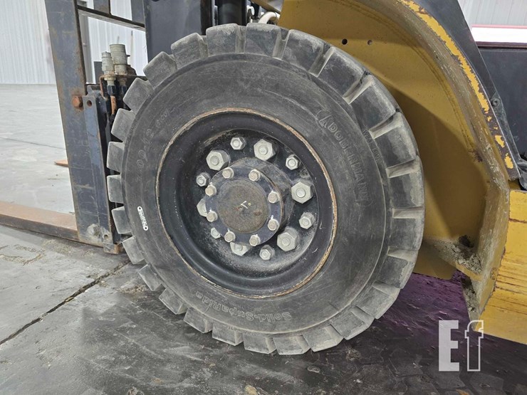 2018-caterpillar-gp25n-image-23