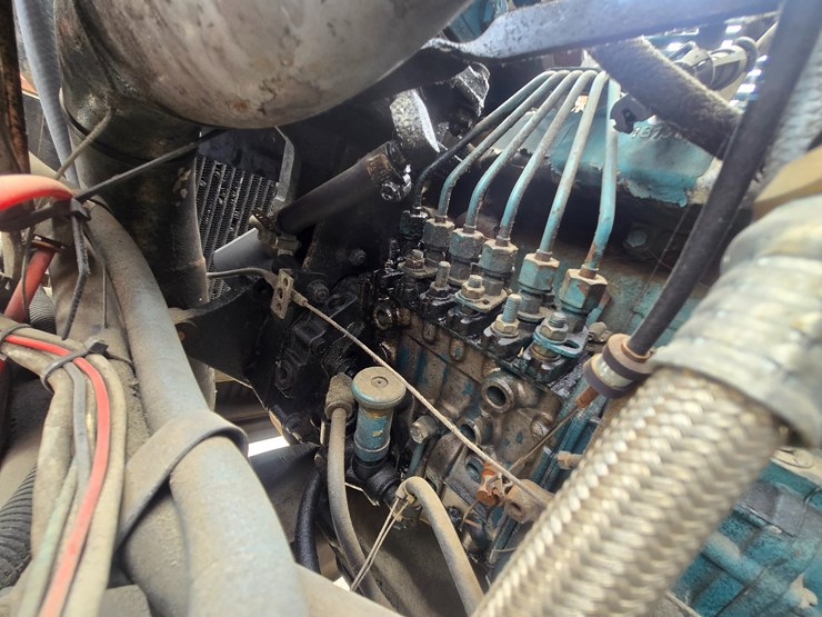 1990-international-4900-image-100