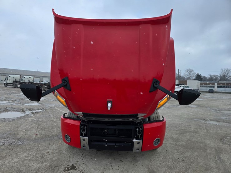 #22592-•-2019-mack-anthem-sleeper-truck-image-16