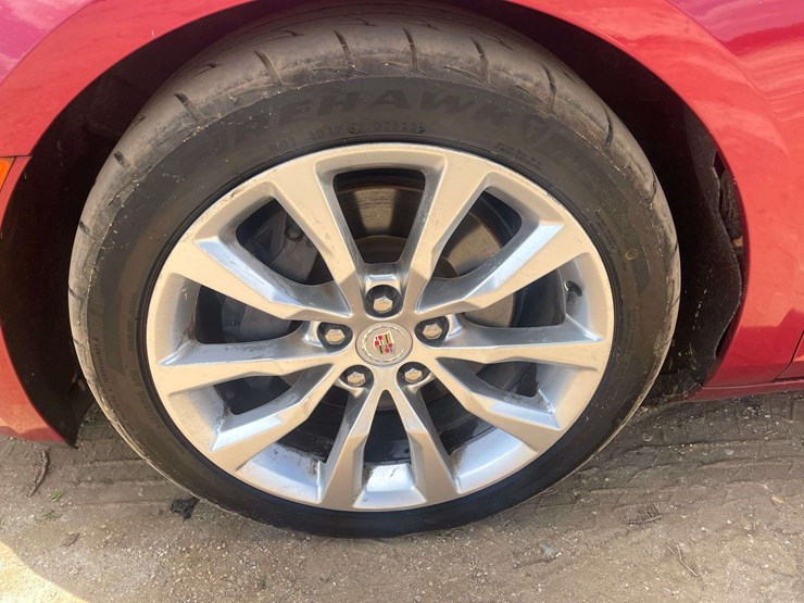 2015-cadillac-xts-4-door-sedan-(144,760-miles)-image-19