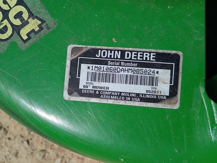 john-deere-1025-image-13