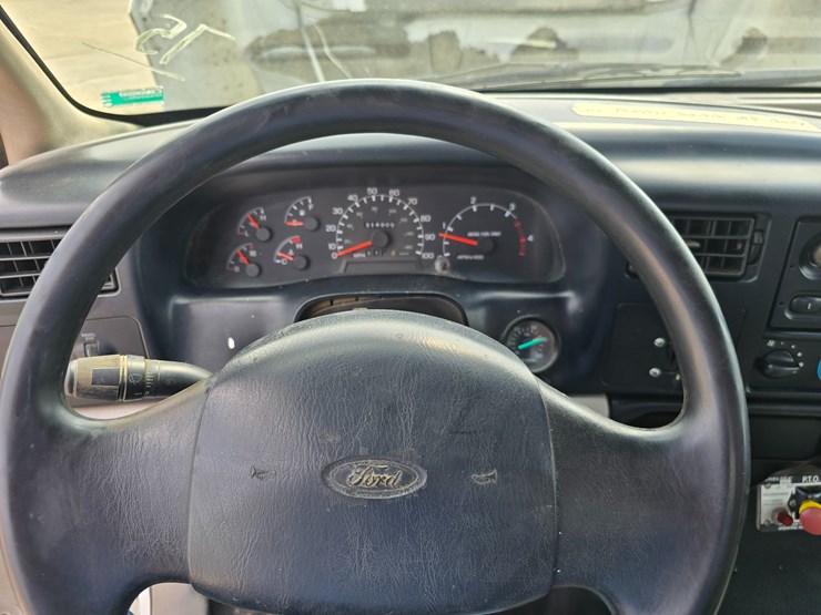 2000-ford-2000-image-39