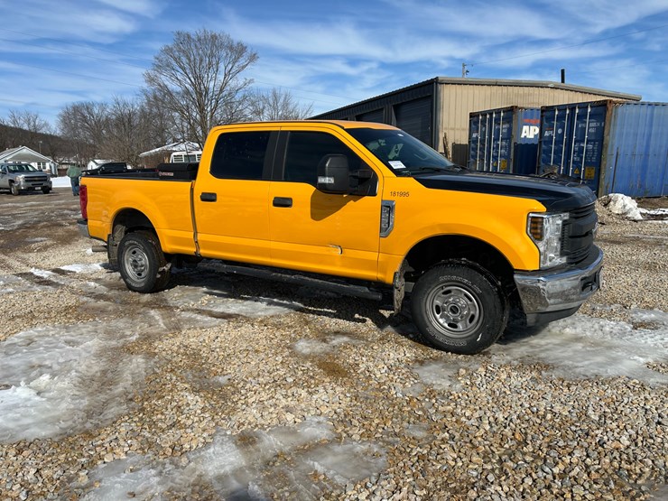 2018-ford-f250-image-14