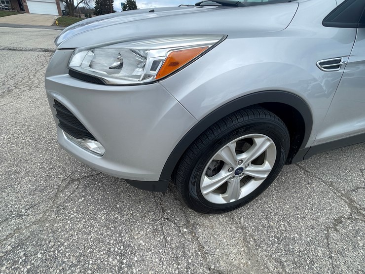 2015-ford-escape-image-9