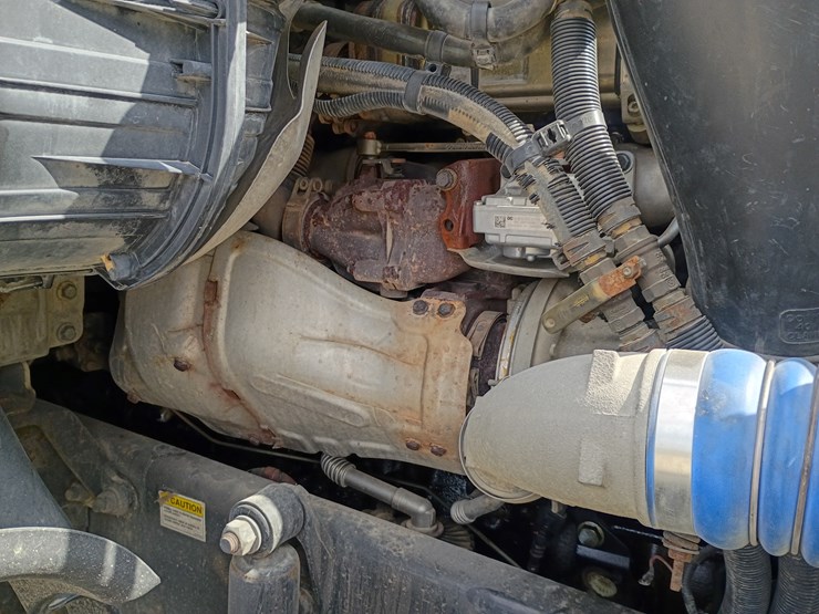 2009-freightliner-cascadia-125-image-27