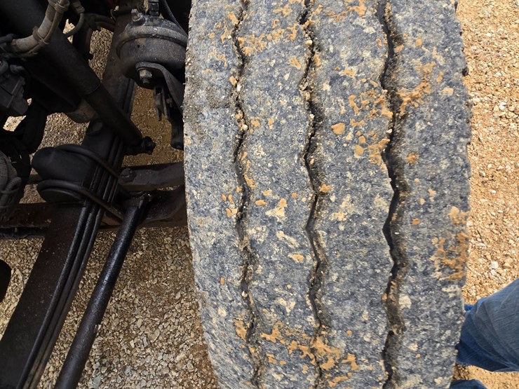 2014-kenworth-t660-image-60