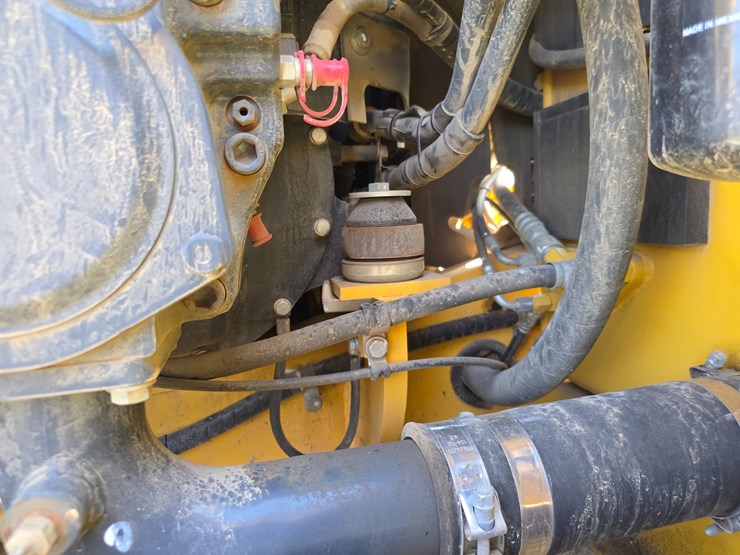 2013-komatsu-pc160-lc-image-71