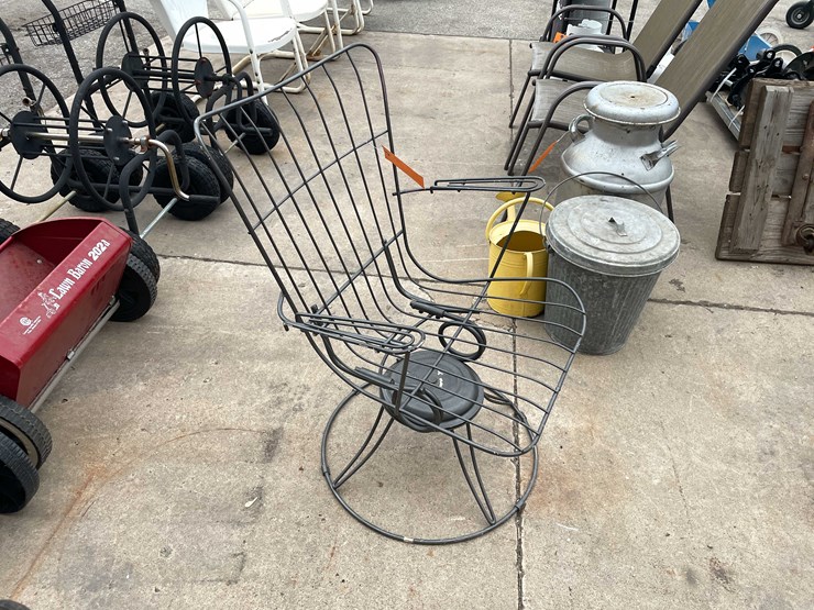 #7013-•-metal-rocking/swivel-chair-(o3)-image-2