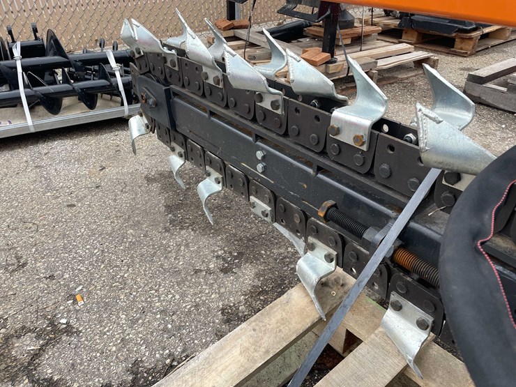 #7037-•-unused-wolverine-48"-skid-steer-trencher-(o10)-image-9