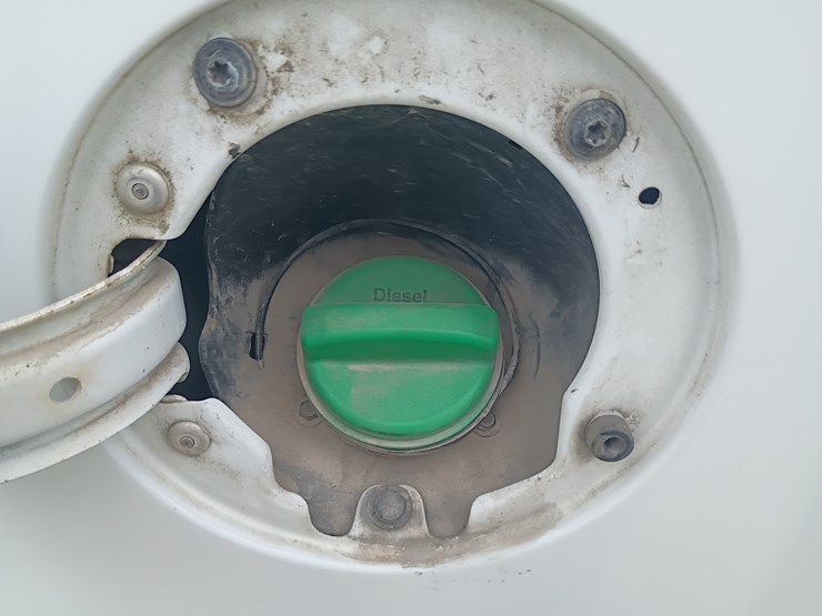 2013-chevrolet-2500-image-67