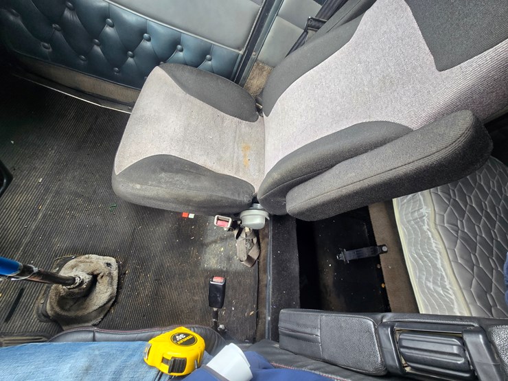 1999-kenworth-w900-image-75