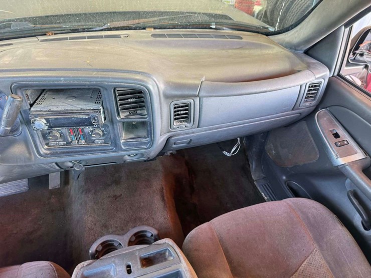 2006-chevrolet-1500-image-18