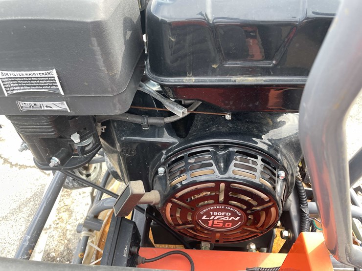 #7057-•-unused-ride-on-concrete-trowel-(o9)-image-12