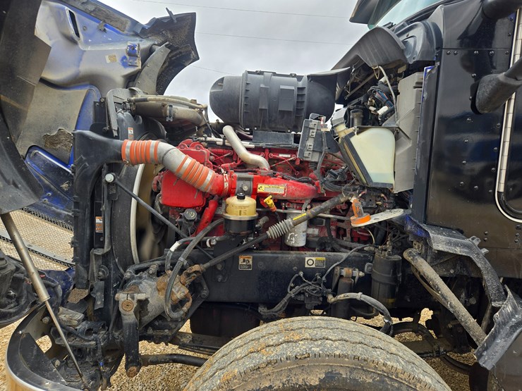 2014-kenworth-t660-image-52