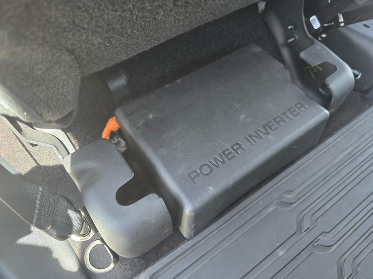 2022-ford-f150-image-58