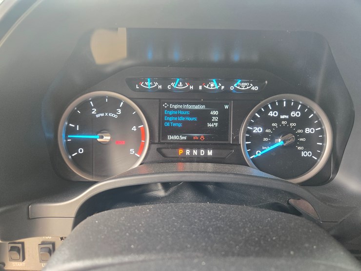 2020-ford-f550-image-81