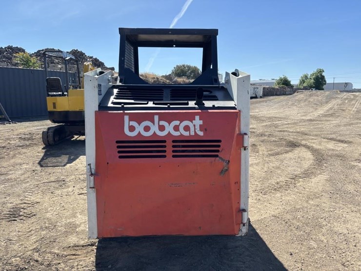 bobcat-643-image-8