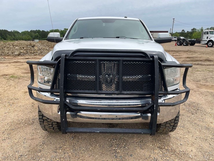 2014-dodge-ram-2500-image-5