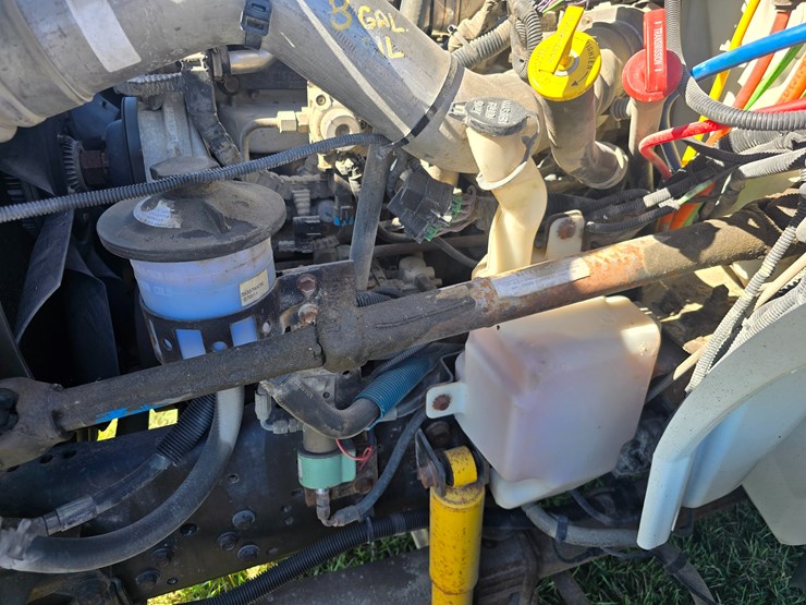 2008-international-durastar-4300-image-31