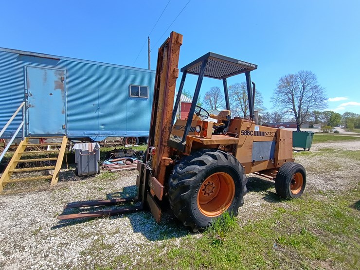 1979-case-586c-image-2