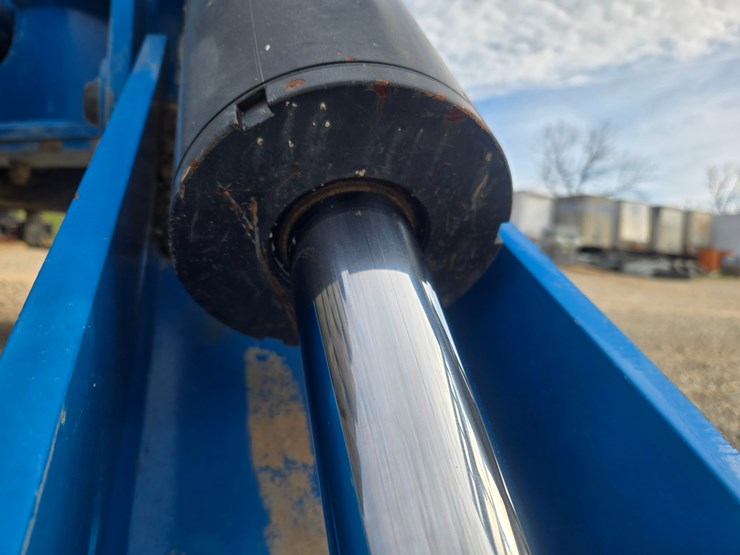 2015-genie-gth1056-image-71