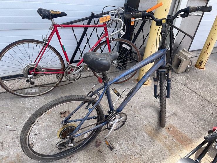 #7068-•-sedona-bike-(o4)-image-3