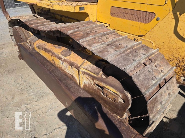 2008-deere-750j-image-36