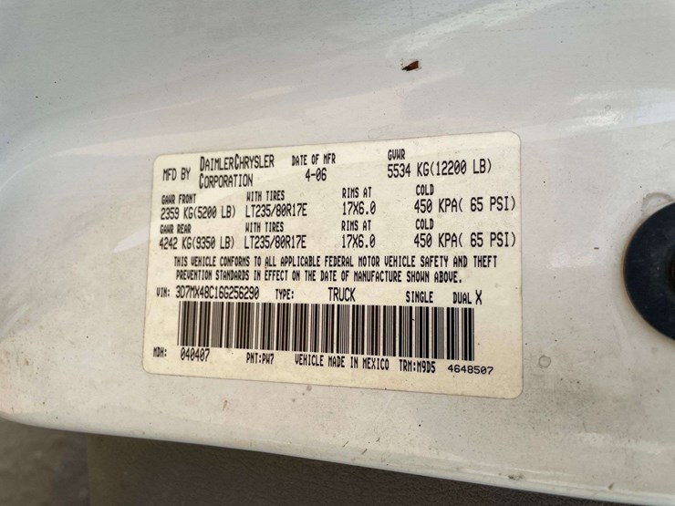 2006-dodge-ram-3500-image-27