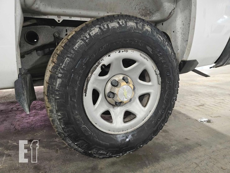 2014-chevrolet-silverado-1500-image-19