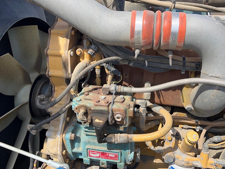 2004-kenworth-w900-image-50