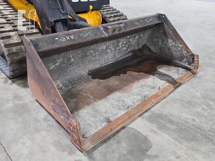 2021-jcb-3ts-8t-image-10