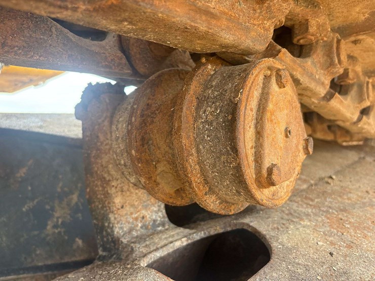 komatsu-pc200-image-31