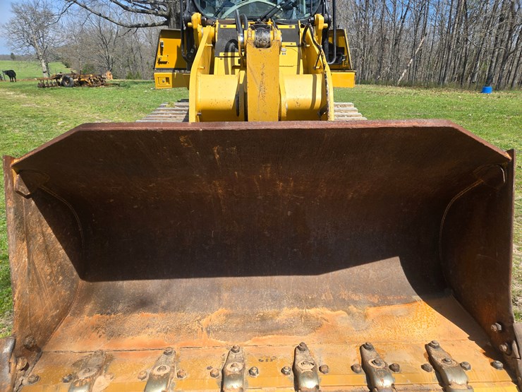 2014-caterpillar-953d-image-101