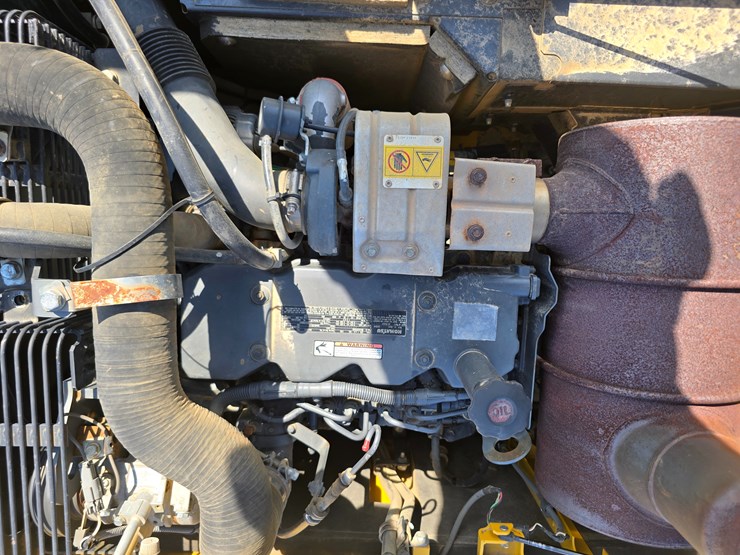 2013-komatsu-pc160-lc-image-78