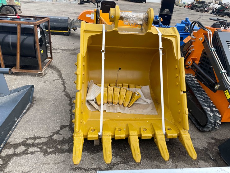 caterpillar-320-image-1