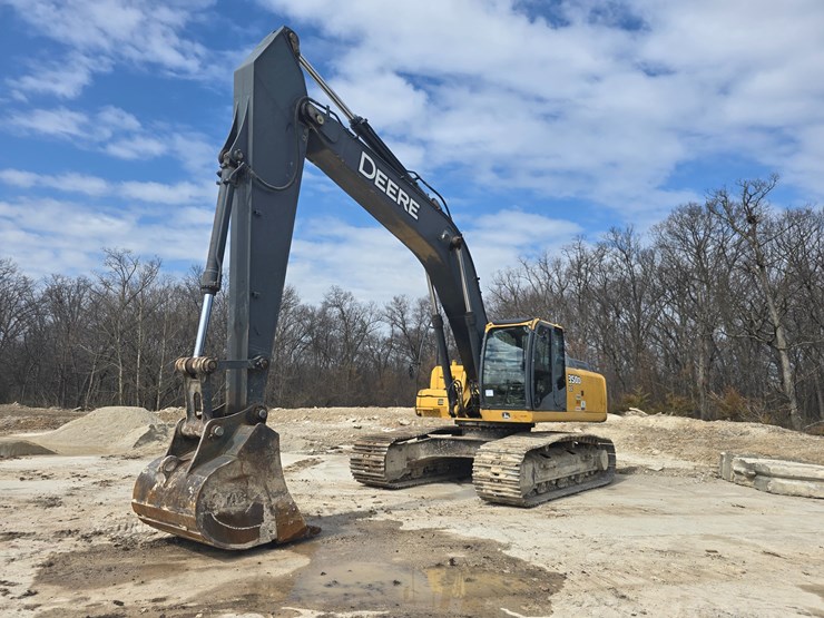 2007-deere-350d-lc-image-1