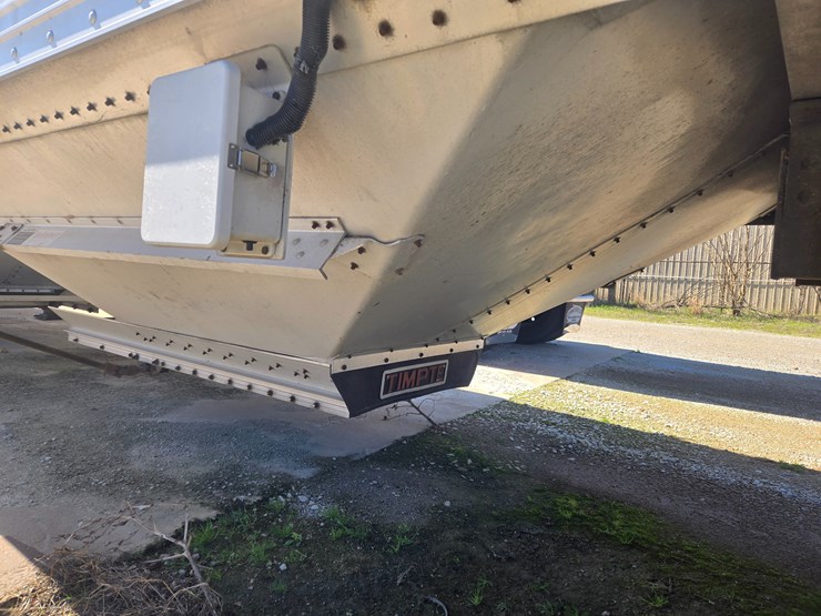 2010-timpte-hopper-bottom-image-49