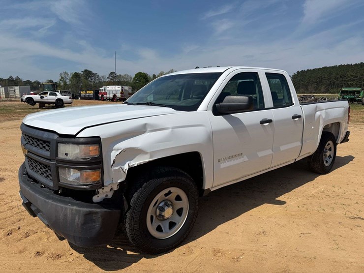 2014-chevrolet-1500-image-1