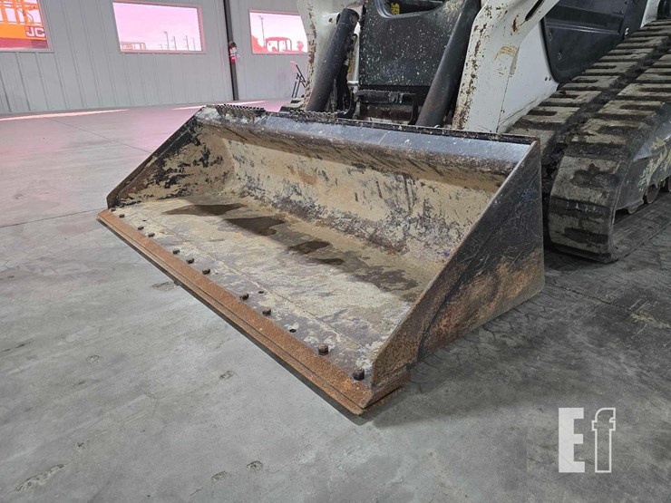 2020-bobcat-t76-image-9