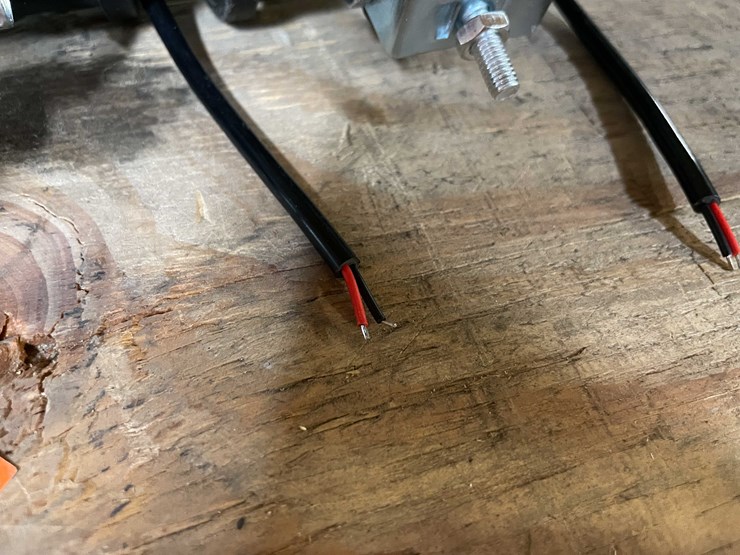 #2426-•-(2)-led-work-lights,-4"-long,-12/24vdc-(pr12)-image-5