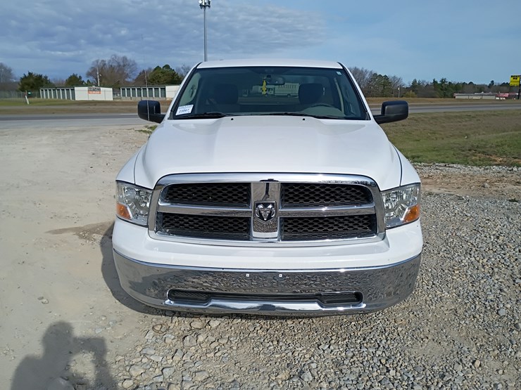 2012-dodge-1500-image-15