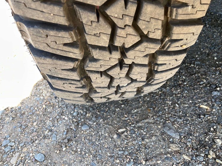 2015-ford-f350-image-23