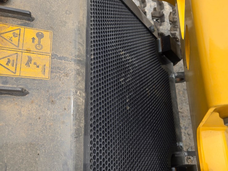 2023-new-holland-c314-image-27