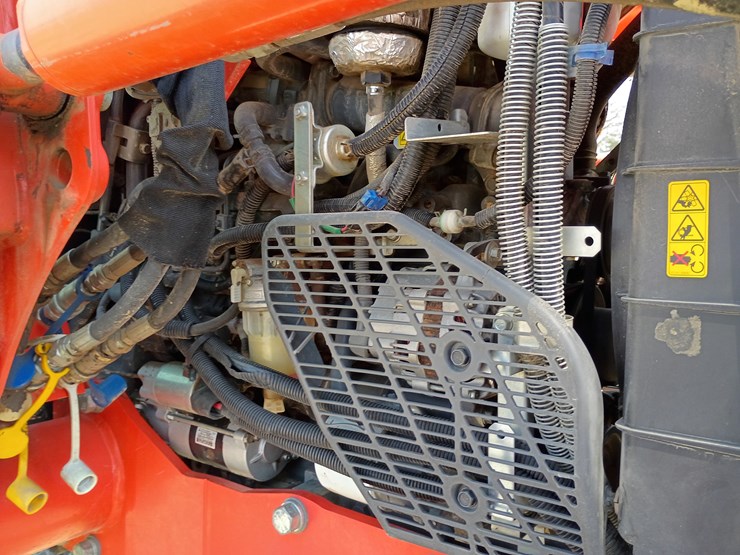 2019-kubota-m7060-image-20