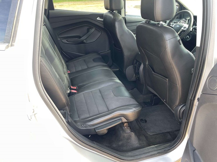 2014-ford-escape-se-image-16