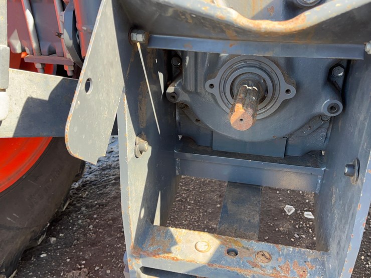 2016-kubota-m6-131-image-42