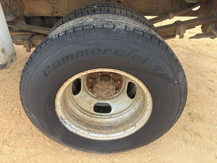 2001-gmc-sierra-2500-image-8