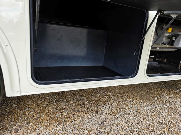 2021-international-mv607-image-83